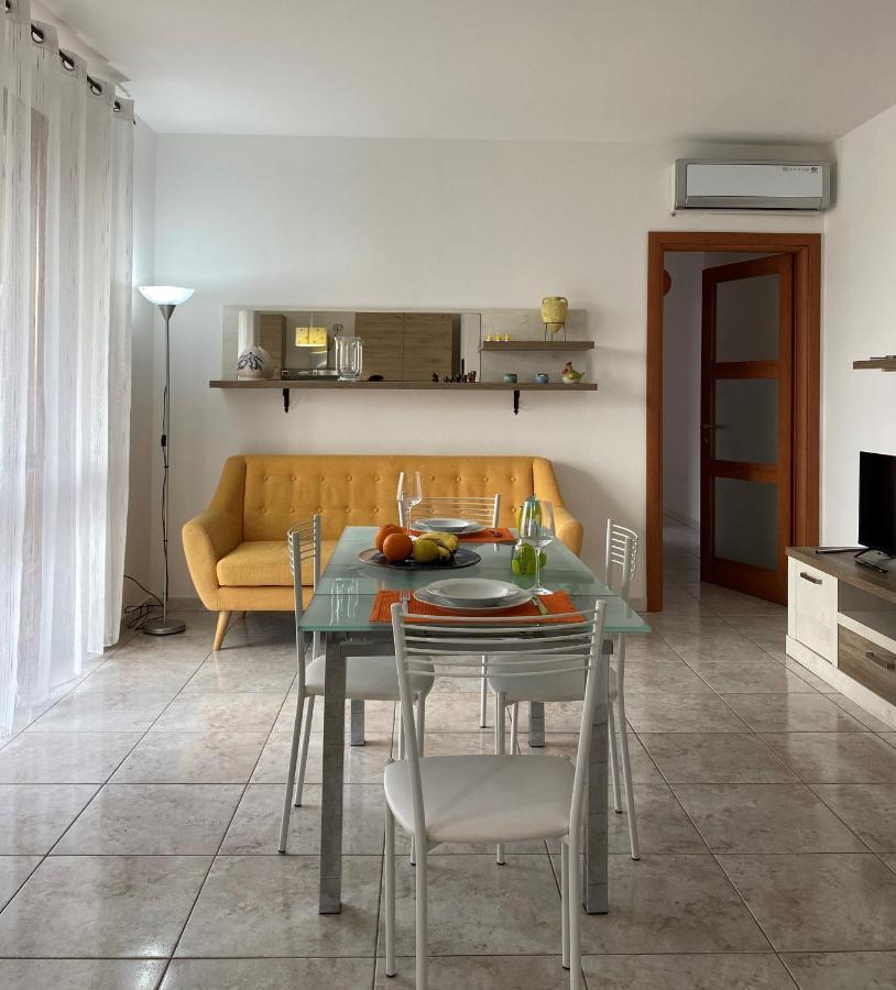 appartamento Porto Torres Exterior foto