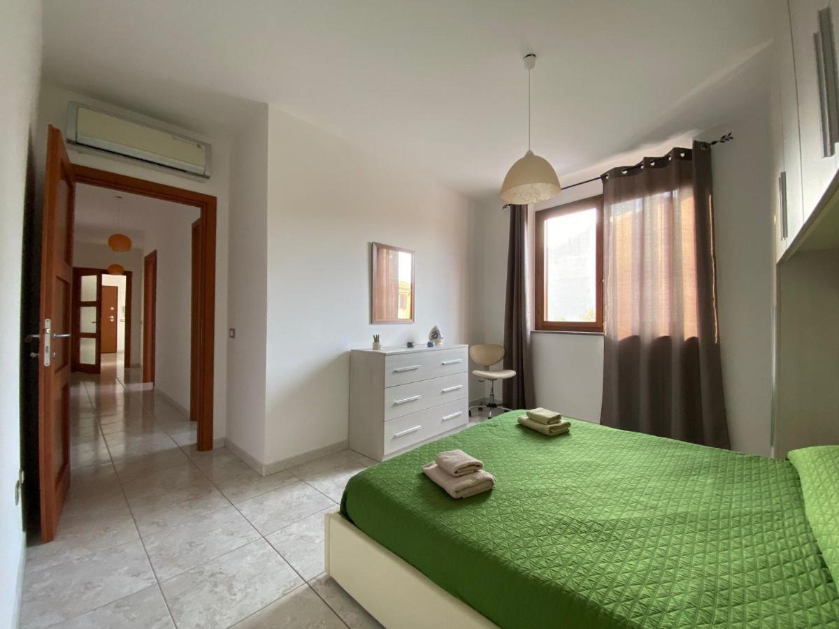 appartamento Porto Torres Exterior foto